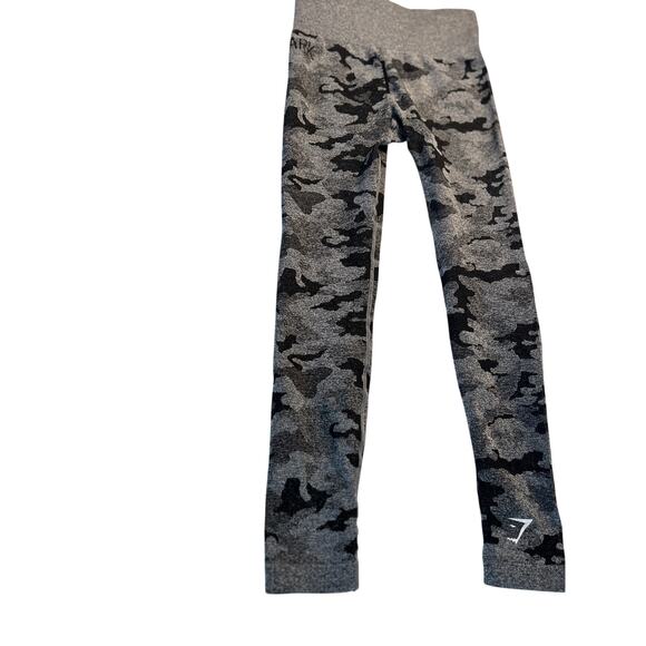 Gymshark Adapt Camo Seamless Leggings Black & Gray Logo Size Small - Picture 2 of 6